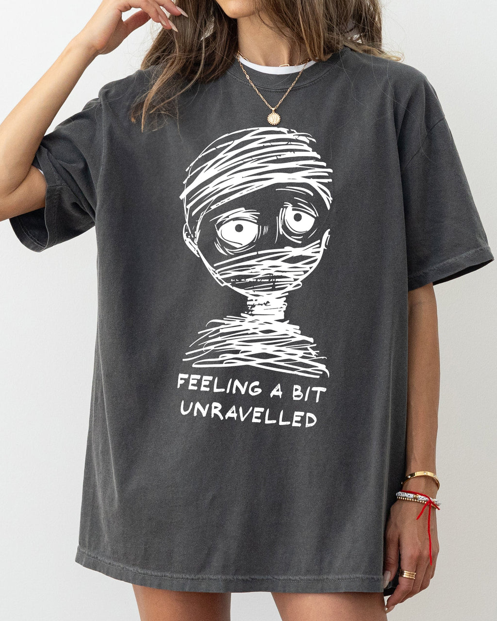 Feeling A Bit Unravelled Mummy Aesthetic Meme Halloween Witch Spooky Costume Skeleton Mental Health Comfort Colors Tee